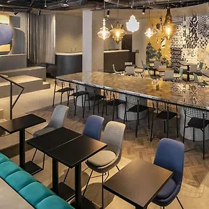 Smart Sanjo Hotel